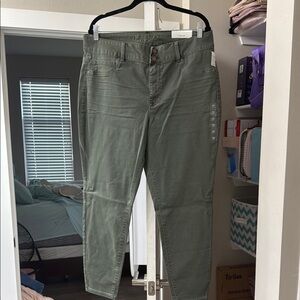 Maurices Green Skinny Pants for Casual Wear
